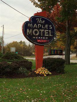 Maples Motel Sandusky Exterior photo
